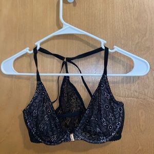 Victoria’s Secret black laced clip front